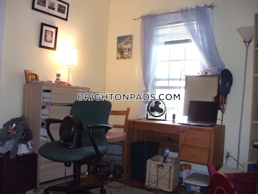 BOSTON - BRIGHTON - BRIGHTON CENTER - 5 Beds, 3 Baths - Image 7