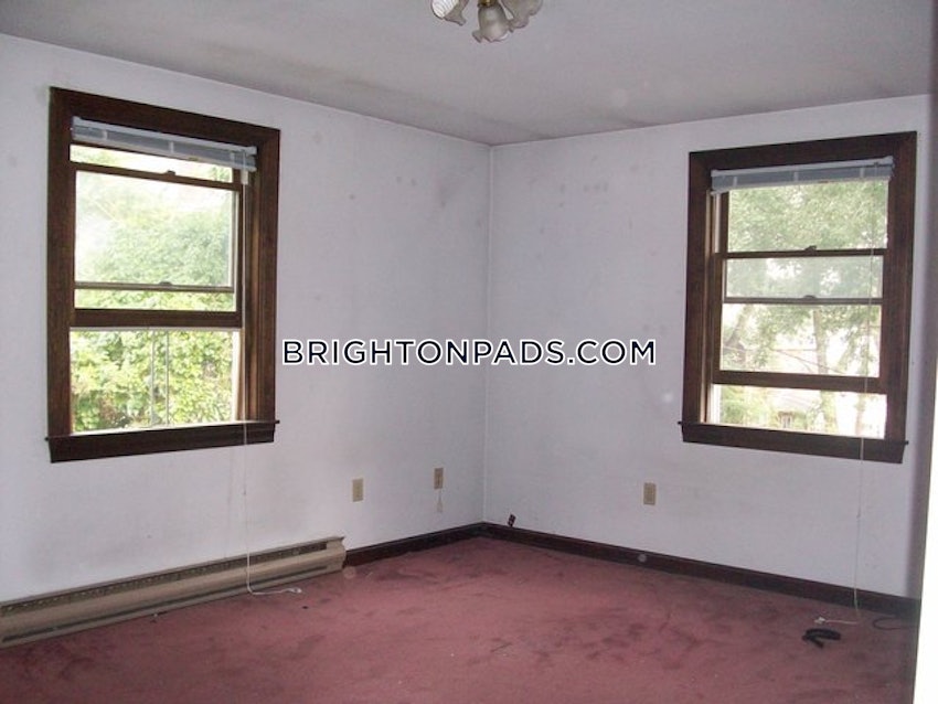 BOSTON - BRIGHTON - BRIGHTON CENTER - 4 Beds, 2 Baths - Image 11