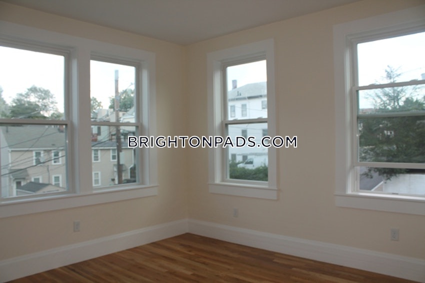 BOSTON - BRIGHTON - BRIGHTON CENTER - 3 Beds, 4 Baths - Image 7