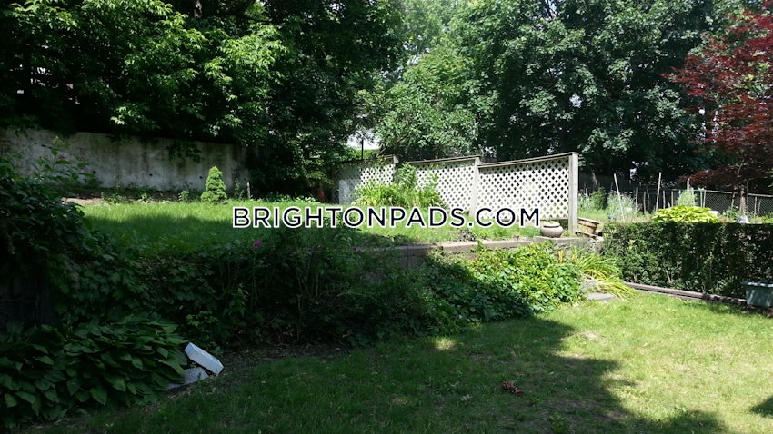 BOSTON - BRIGHTON - BRIGHTON CENTER - 4 Beds, 1 Bath - Image 22