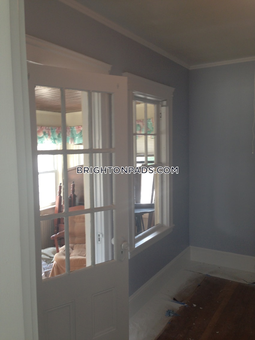 BOSTON - BRIGHTON - BRIGHTON CENTER - 4 Beds, 1 Bath - Image 9