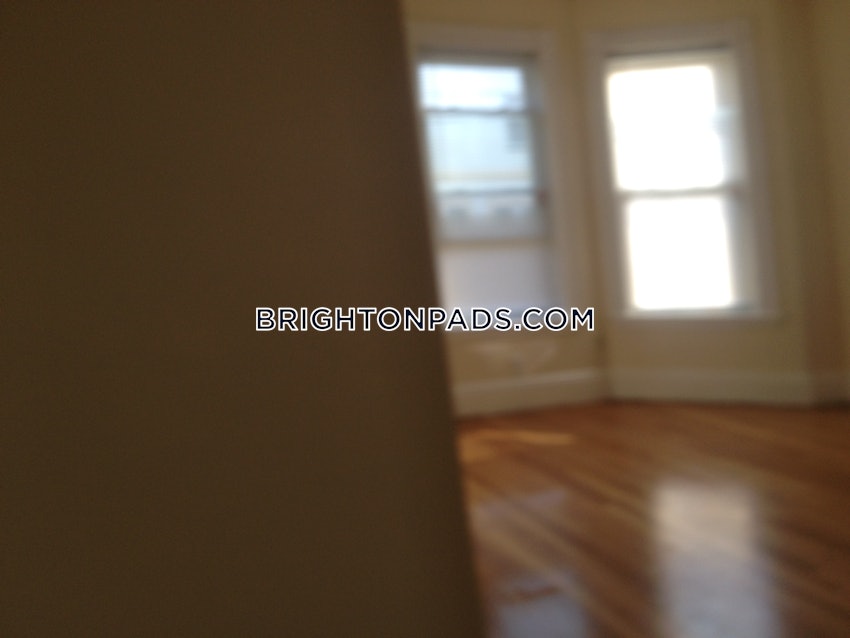 BOSTON - BRIGHTON - BRIGHTON CENTER - 3 Beds, 1 Bath - Image 5