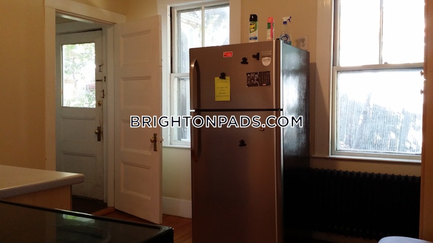 BOSTON - BRIGHTON - BRIGHTON CENTER - 5 Beds, 2 Baths - Image 35