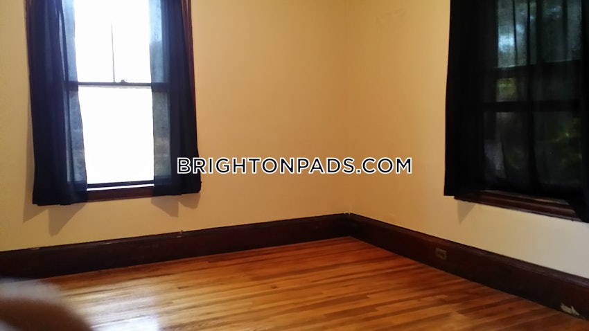 BOSTON - BRIGHTON - BRIGHTON CENTER - 5 Beds, 2 Baths - Image 31