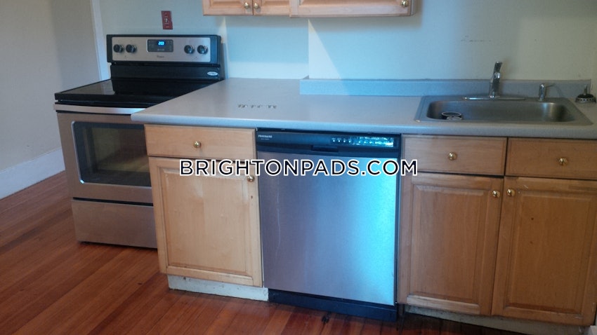 BOSTON - BRIGHTON - BRIGHTON CENTER - 5 Beds, 2 Baths - Image 16