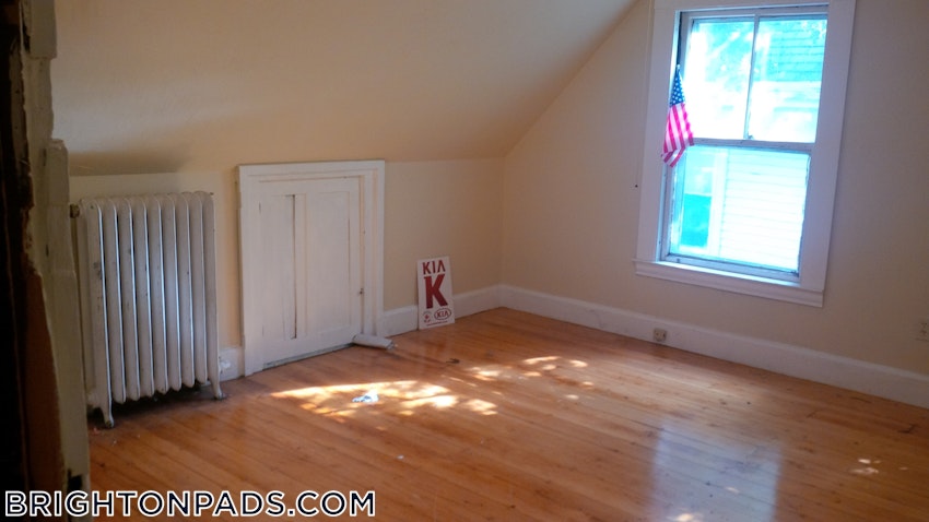 BOSTON - BRIGHTON - BRIGHTON CENTER - 5 Beds, 2 Baths - Image 10