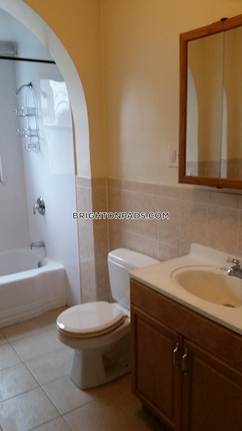 Boston - $3,300+ /month