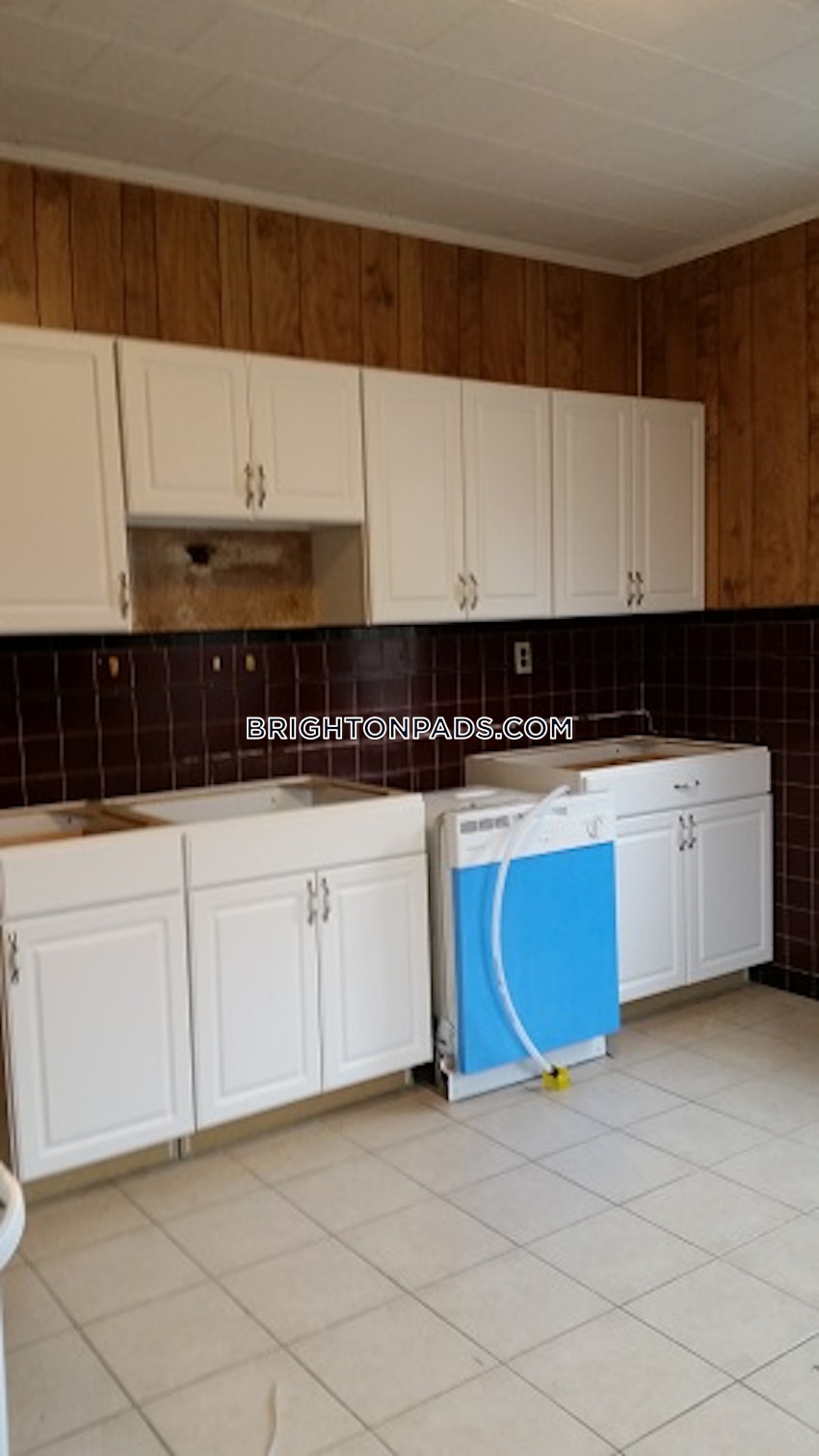 Boston - Brighton - Brighton Center - 4 Beds, 1 Bath - Image 6