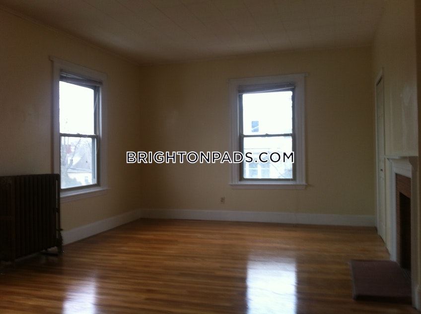 Boston - $3,300+ /month