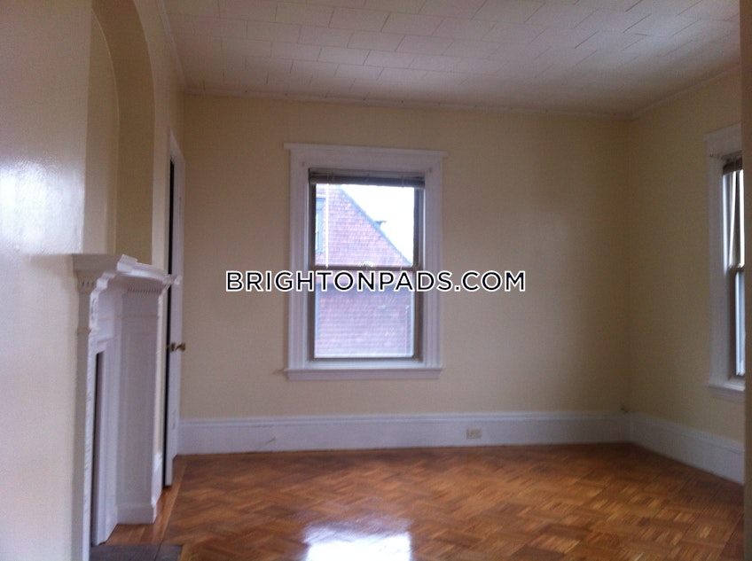 Boston - $3,300+ /month