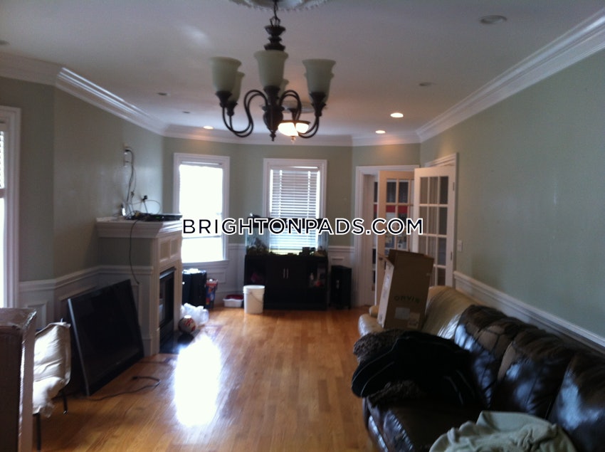 BOSTON - BRIGHTON - BRIGHTON CENTER - 4 Beds, 2 Baths - Image 8