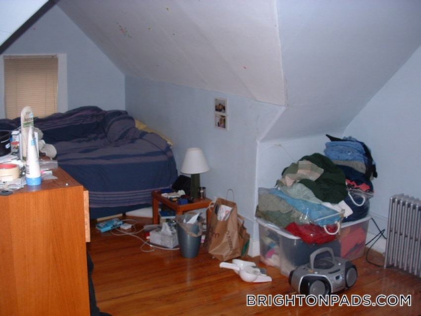 BOSTON - BRIGHTON - BRIGHTON CENTER - 3 Beds, 1 Bath - Image 5