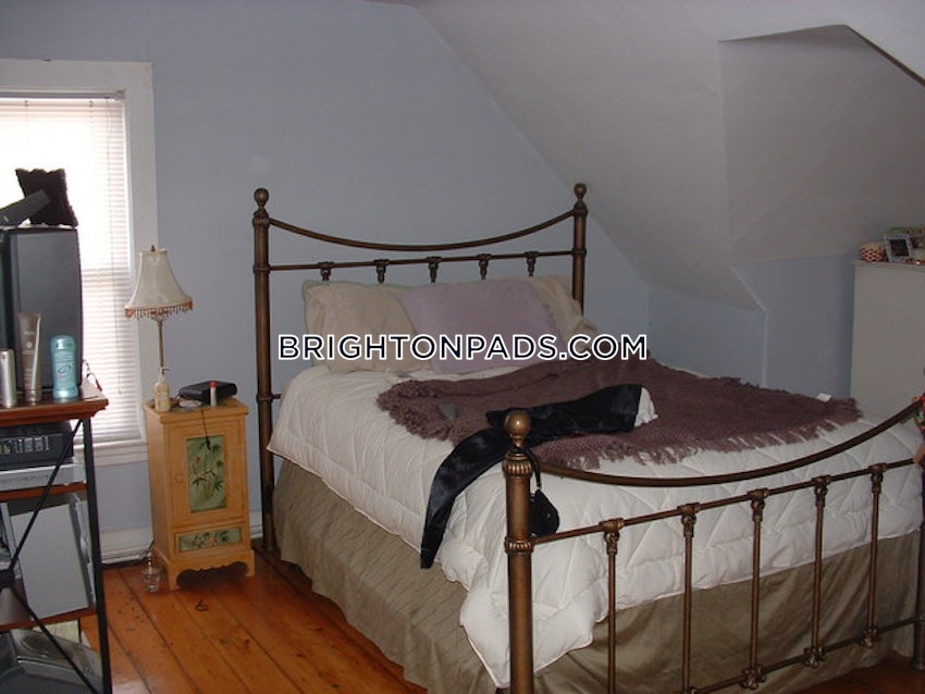 BOSTON - BRIGHTON - BRIGHTON CENTER - 3 Beds, 1 Bath - Image 4