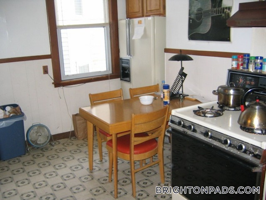 BOSTON - BRIGHTON - BRIGHTON CENTER - 4 Beds, 2 Baths - Image 21