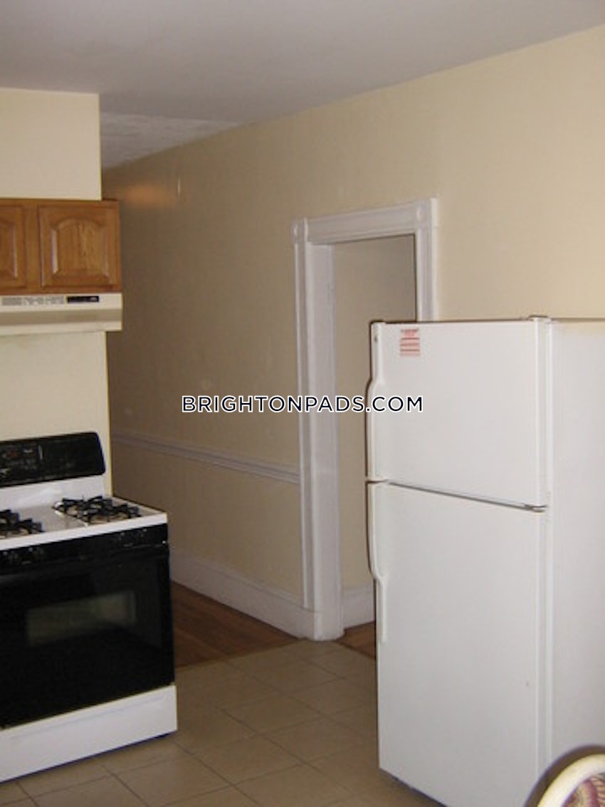 BOSTON - BRIGHTON - BRIGHTON CENTER - 3 Beds, 1 Bath - Image 28