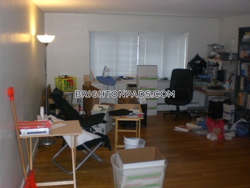 BOSTON - BRIGHTON - BRIGHTON CENTER - 2 Beds, 1 Bath - Image 3