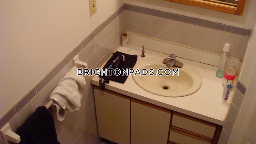 BOSTON - BRIGHTON - BRIGHTON CENTER - 5 Beds, 2 Baths - Image 16