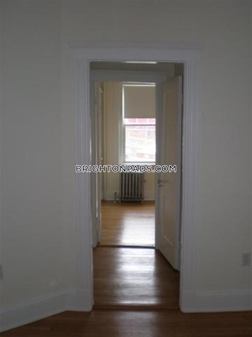 BOSTON - BRIGHTON - CLEVELAND CIRCLE - 1 Bed, 1 Bath - Image 37