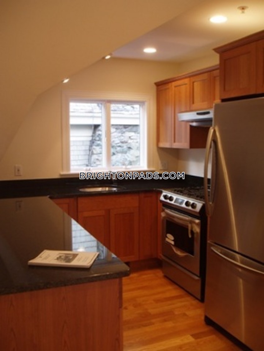 BOSTON - BRIGHTON - CLEVELAND CIRCLE - 2 Beds, 1 Bath - Image 5