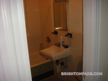 Boston - 1 Beds, 1 Baths