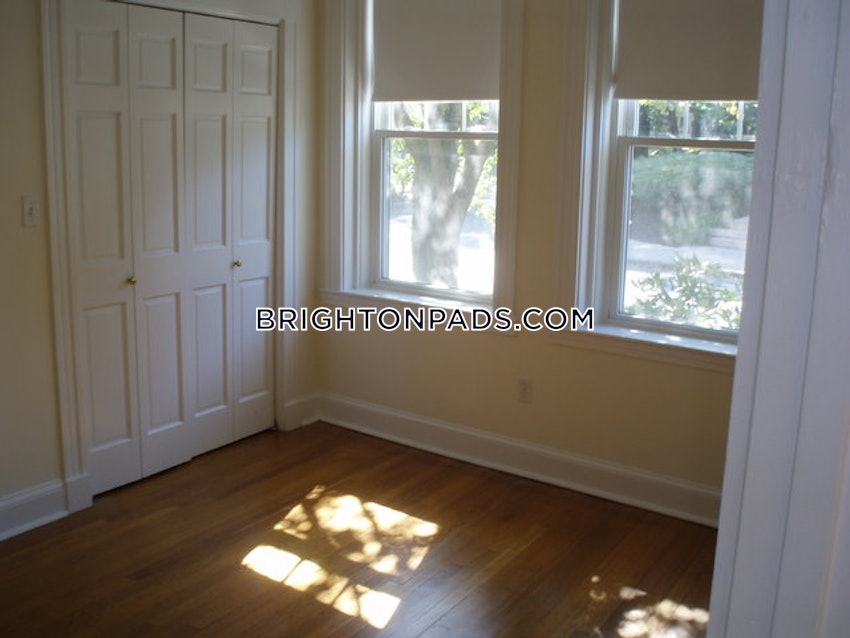 BOSTON - BRIGHTON - CLEVELAND CIRCLE - 1 Bed, 1 Bath - Image 19