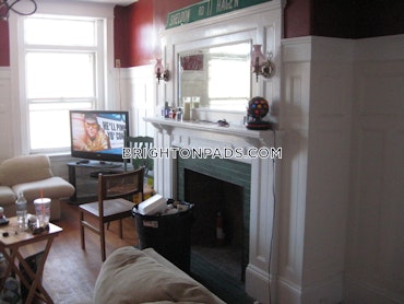 Boston - 4 Beds, 2 Baths