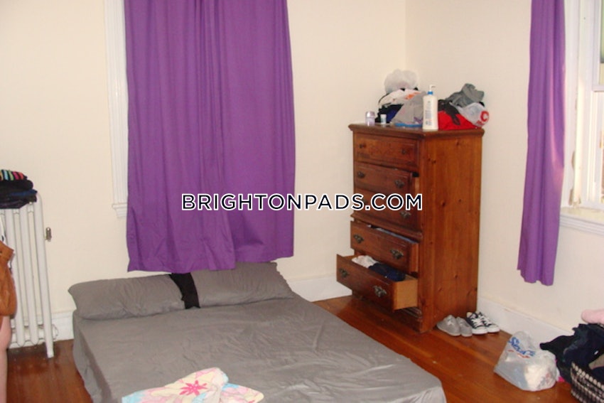 BOSTON - BRIGHTON- WASHINGTON ST./ ALLSTON ST. - 2 Beds, 1 Bath - Image 4