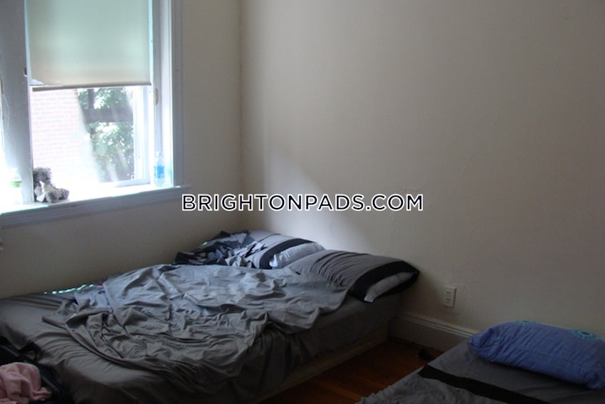 BOSTON - BRIGHTON- WASHINGTON ST./ ALLSTON ST. - 2 Beds, 1 Bath - Image 3