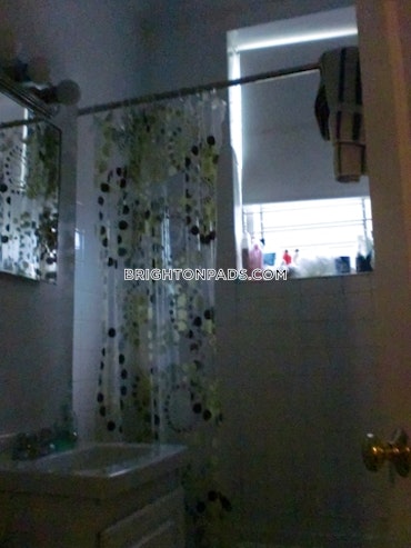 Boston - 2 Beds, 1 Baths