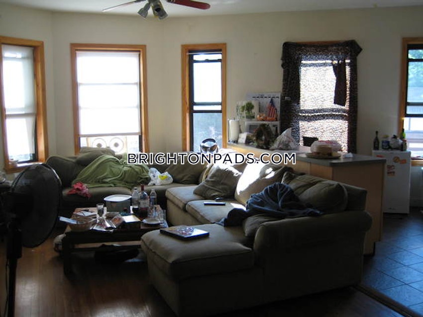 BOSTON - BRIGHTON - BOSTON COLLEGE - 5 Beds, 2 Baths - Image 26