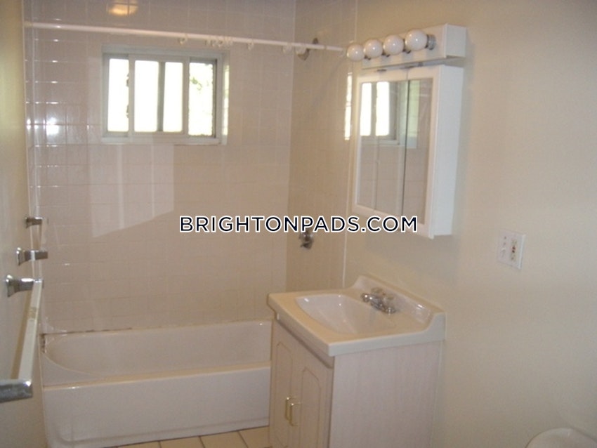 Boston - Brighton - Cleveland Circle - 2 Beds, 1 Bath - Image 19