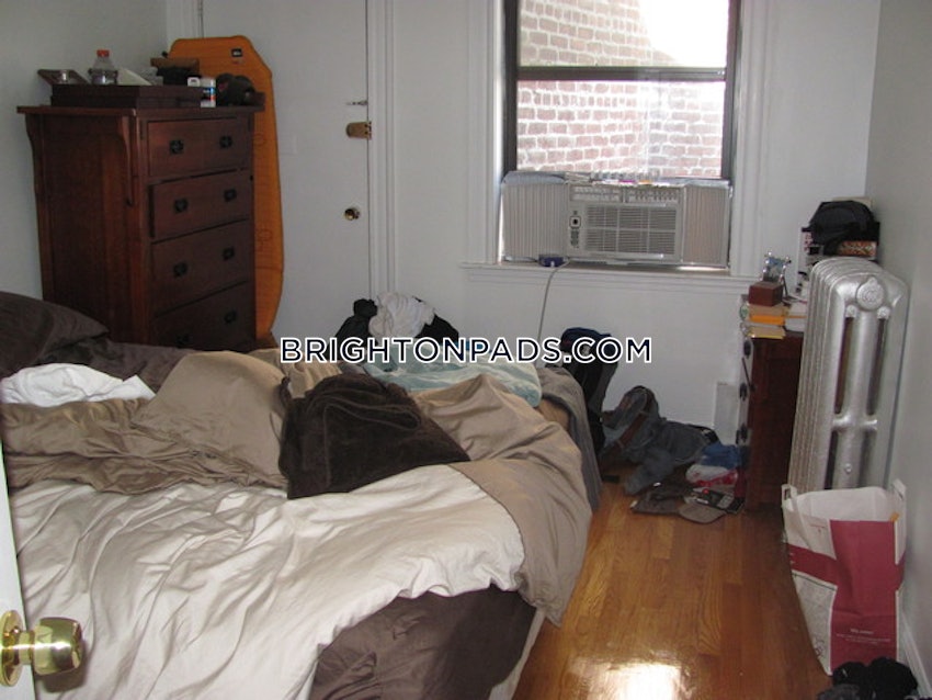 BOSTON - BRIGHTON - CLEVELAND CIRCLE - 4 Beds, 2 Baths - Image 8