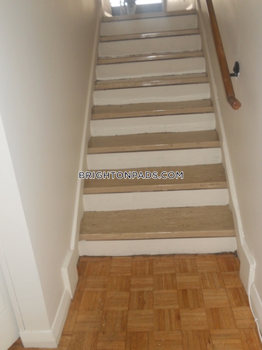 BOSTON - BRIGHTON - CLEVELAND CIRCLE - 2 Beds, 1 Bath - Image 16