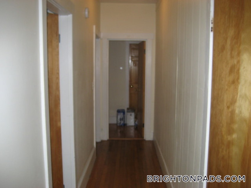 BOSTON - BRIGHTON - BOSTON COLLEGE - 3 Beds, 1 Bath - Image 22