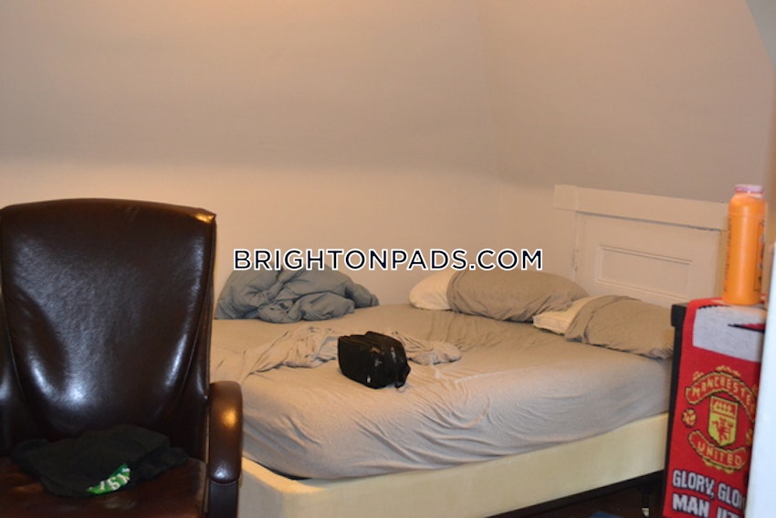 BOSTON - BRIGHTON - CLEVELAND CIRCLE - 4 Beds, 1 Bath - Image 1