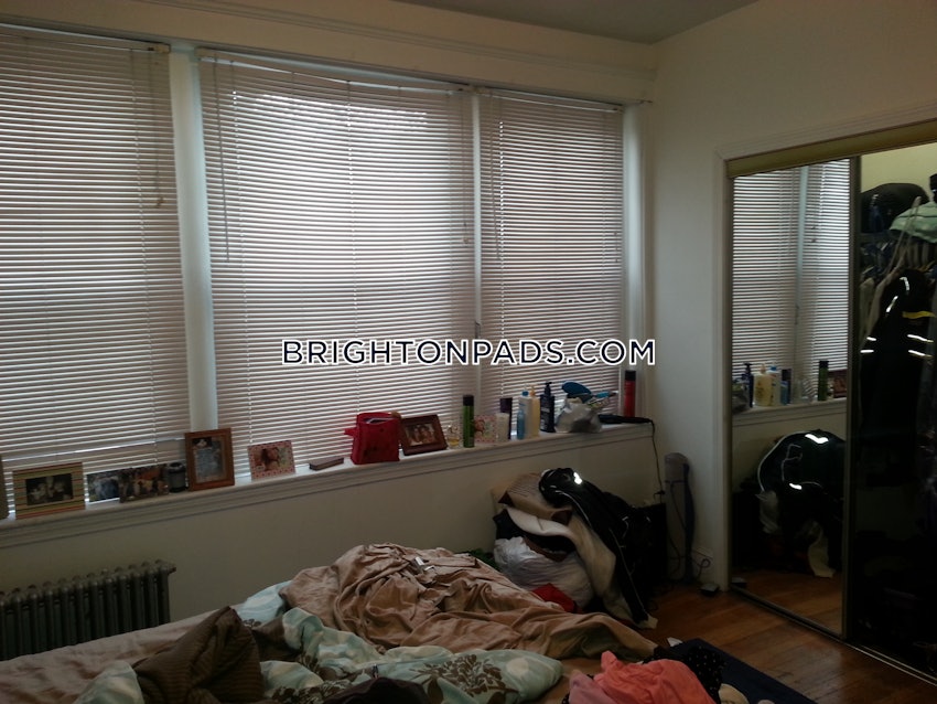 BOSTON - BRIGHTON - CLEVELAND CIRCLE - 4 Beds, 2 Baths - Image 13