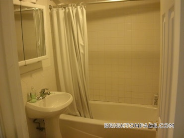 Cleveland Circle - Brighton, Boston, MA - 3 Beds, 2 Baths - $3,150 - ID#5611292