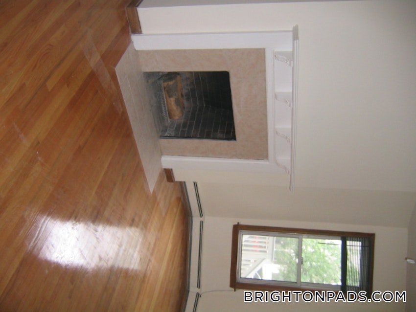 BOSTON - BRIGHTON - CLEVELAND CIRCLE - 3 Beds, 2 Baths - Image 27