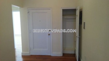 Boston - 2 Beds, 1 Baths