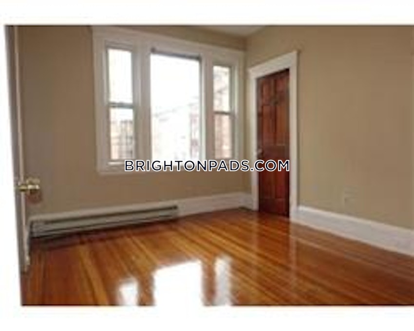 BOSTON - BRIGHTON - CLEVELAND CIRCLE - 4 Beds, 1 Bath - Image 1