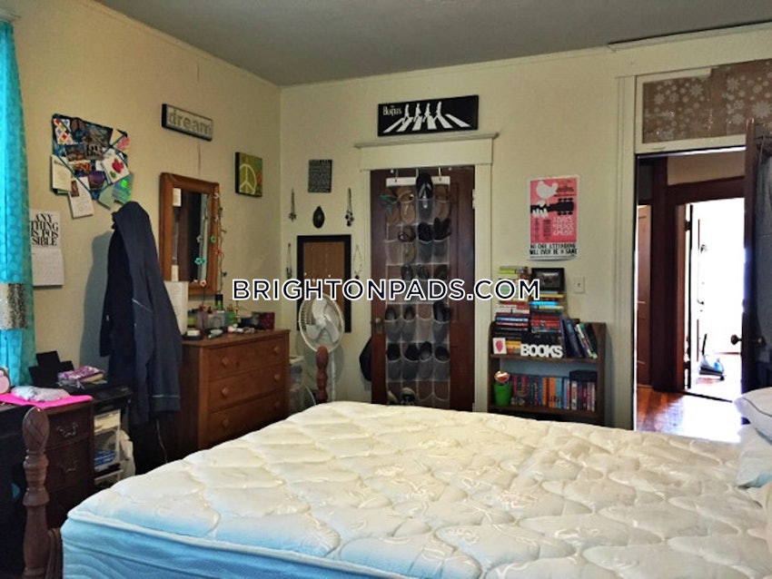 BOSTON - BRIGHTON - CLEVELAND CIRCLE - 3 Beds, 1 Bath - Image 9