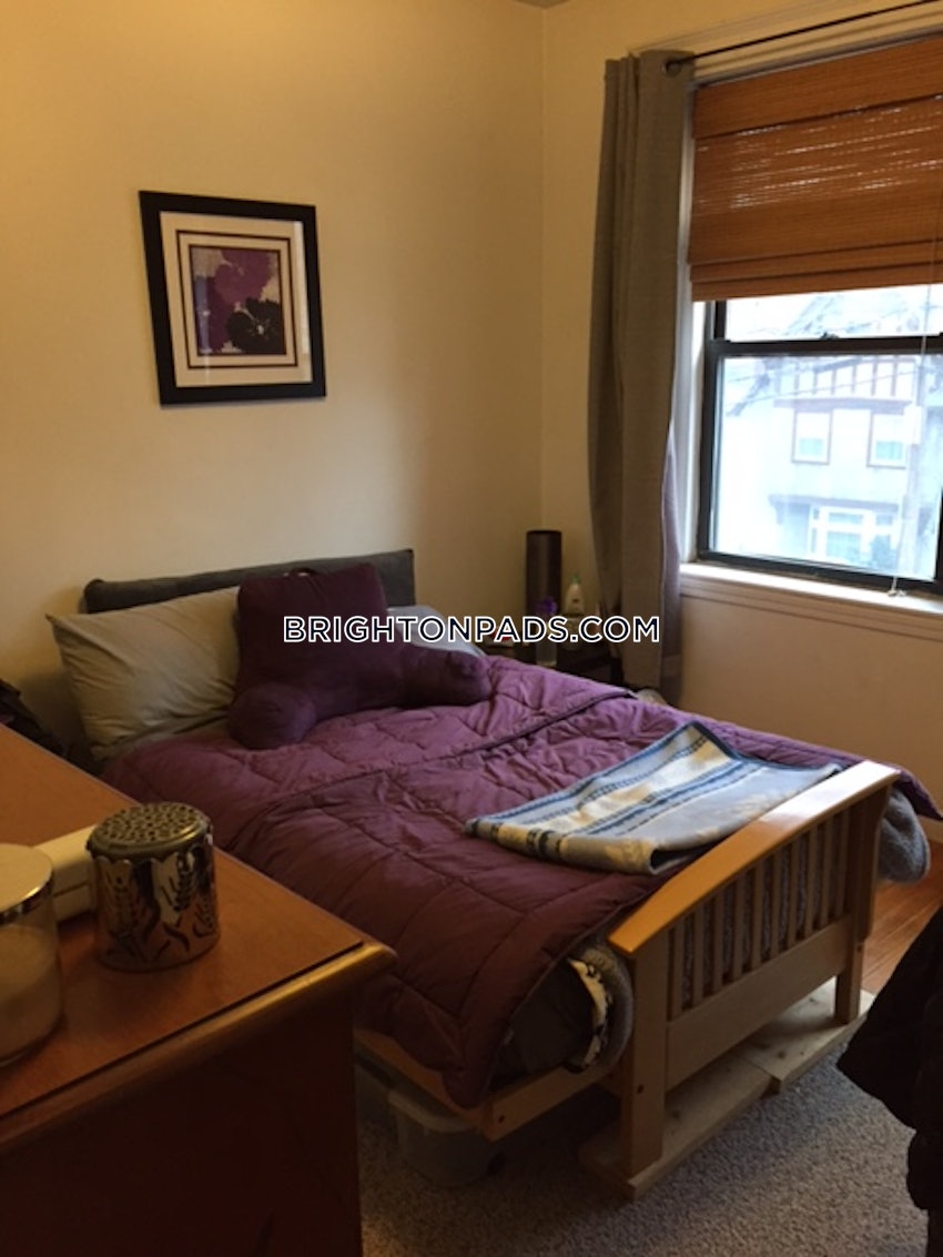 BOSTON - BRIGHTON - CLEVELAND CIRCLE - 4 Beds, 1 Bath - Image 2