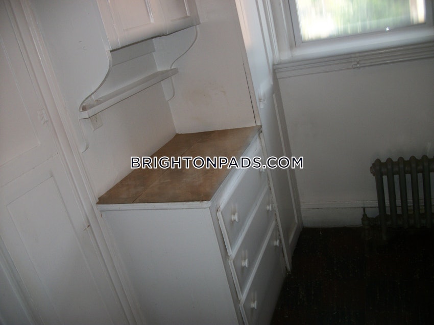 BOSTON - BRIGHTON - CLEVELAND CIRCLE - 1 Bed, 1 Bath - Image 24