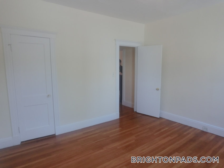 BOSTON - BRIGHTON - CLEVELAND CIRCLE - 2 Beds, 1 Bath - Image 9