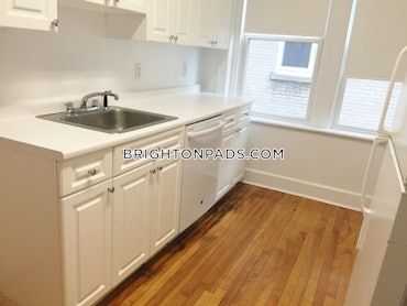 Cleveland Circle - Brighton, Boston, MA - 2 Beds, 1 Bath - $3,125 - ID#4698316