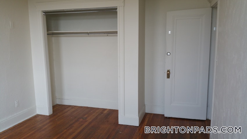 BOSTON - BRIGHTON - CLEVELAND CIRCLE - 3 Beds, 1 Bath - Image 8