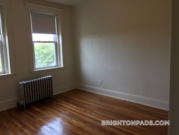 Boston - 3 Beds, 1 Baths