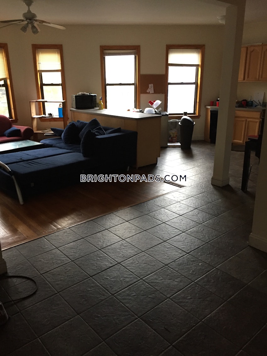 BOSTON - BRIGHTON - BOSTON COLLEGE - 5 Beds, 2 Baths - Image 24