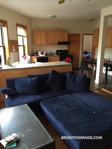 Brighton 5 Beds 2 Baths Brighton Boston - $5,250