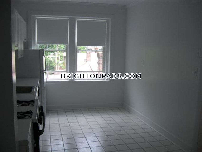 BOSTON - BRIGHTON - CLEVELAND CIRCLE - 2 Beds, 1 Bath - Image 2